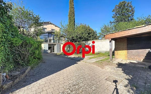 Maison à vendre    5 pièces •  Millery