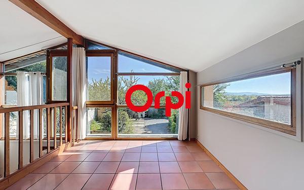 Maison à vendre    5 pièces •  Millery