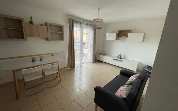 Appartement à louer    3 pièces •  Pontonx-sur-l'Adour
