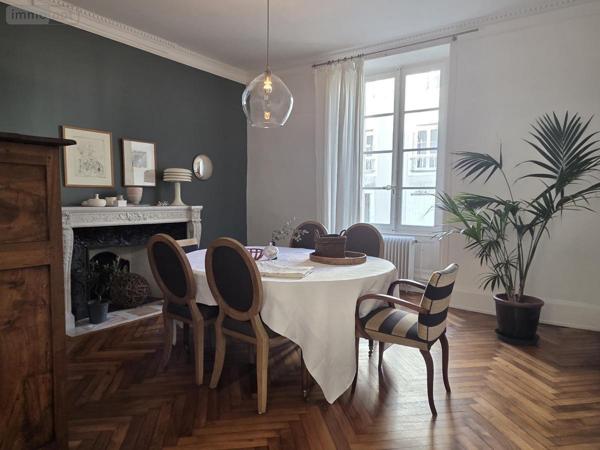 Maison à vendre à Château-Gontier-sur-Mayenne en Mayenne (53200), ref : 53073-1722