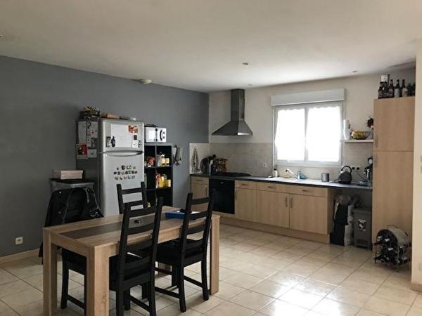 Loue Cras maison T4 récente de plain pied sur terrain clos