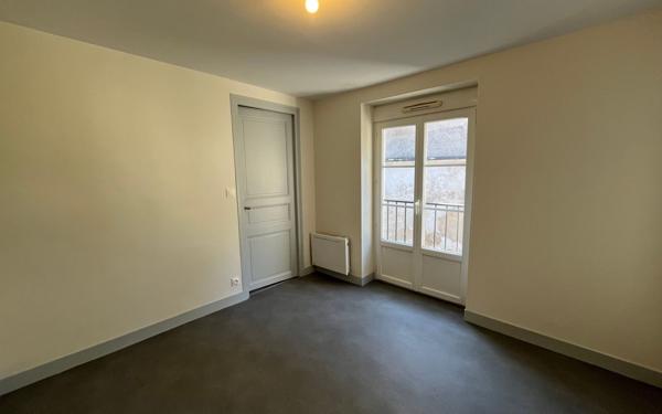 Appartement à louer    1 pièce •  Château-Thierry