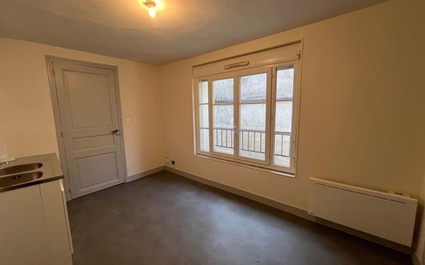 Appartement à louer    1 pièce •  Château-Thierry
