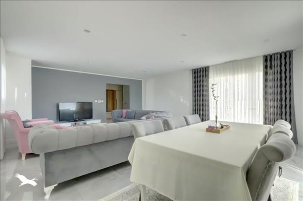 Maison à vendre |  Saint-Sulpice-la-Pointe |  5 pièces | 136 m²