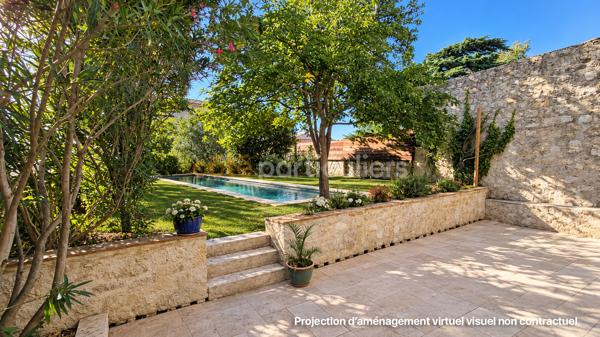 Vente
                Maison265 m² - 7 Pièces -
                    PUYMIROL (47270)