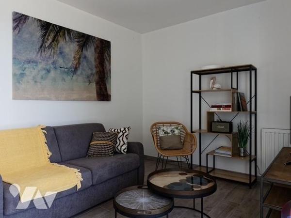 LA GUERINIERE, FACE A LA MER