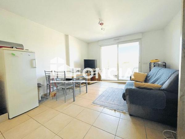 Location Appartement 2 pièces 48 m² - 16 RUE REGIMBAUD Toulon 83100