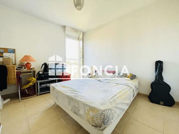 Location Appartement 2 pièces 48 m² - 16 RUE REGIMBAUD Toulon 83100