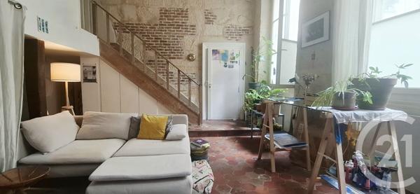 Appartement Loft à vendre  3 pièces - 56,30 m 2   PARIS  - 75003