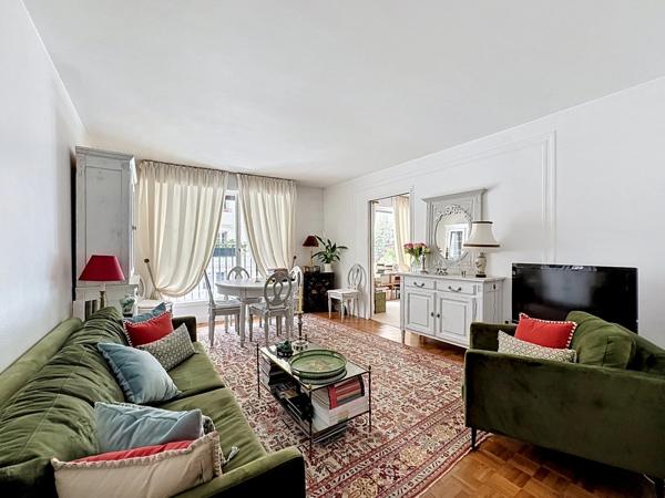 Appartement à vendre 5 pièces PARIS 15EME ARRONDISSEMENT (75)