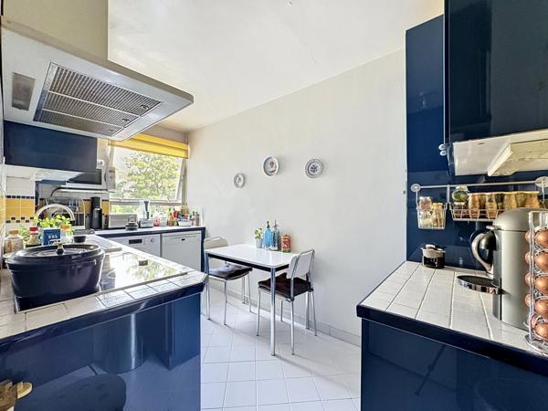 Appartement à vendre 5 pièces PARIS 15EME ARRONDISSEMENT (75)