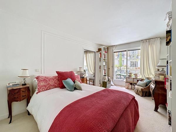Appartement à vendre 5 pièces PARIS 15EME ARRONDISSEMENT (75)