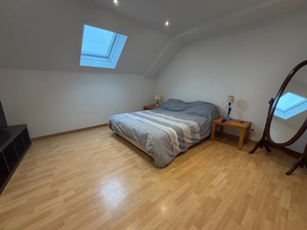 Maison à vendre 10 pièces TIERCE (49)