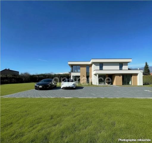 Parcelle constructible de 1650m² située au pied du Lac LEMAN (74)