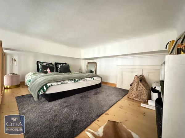 Appartement à louer 1 pièce 35.8m²