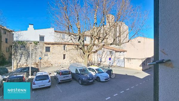 Maison de village T3 avec garage et jardinet en plein centre de Saint Maximin la Sainte Baume