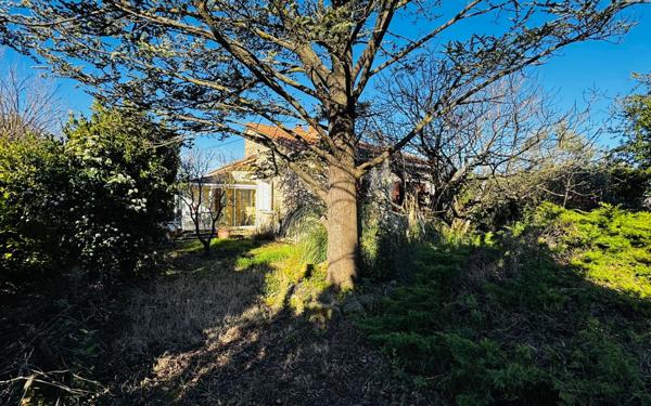 Maison à vendre    4 pièces •  Mazan