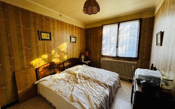 Maison à vendre    4 pièces •  Mazan