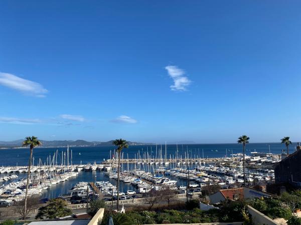 Appartement T3 front de mer terrasse et vue