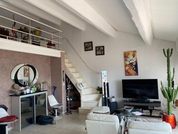 Appartement T3 front de mer terrasse et vue