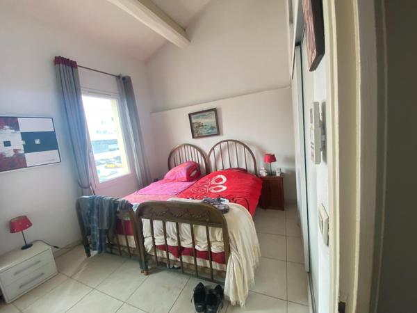 Appartement T3 front de mer terrasse et vue