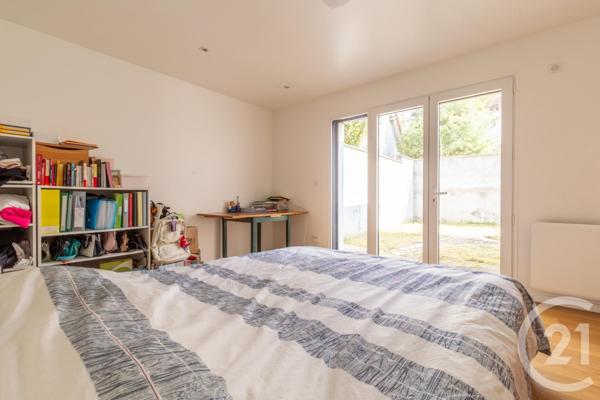 Maison à vendre  8 pièces - 204,01 m2 LA VARENNE ST HILAIRE - 94