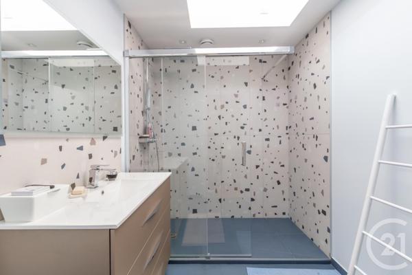 Maison à vendre  8 pièces - 204,01 m2 LA VARENNE ST HILAIRE - 94