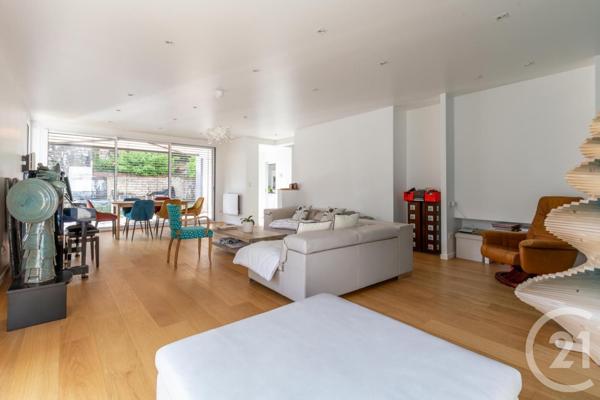 Maison à vendre  8 pièces - 204,01 m2 LA VARENNE ST HILAIRE - 94