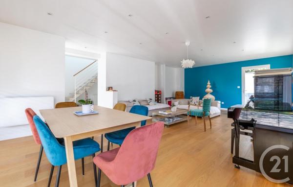 Maison à vendre  8 pièces - 204,01 m2 LA VARENNE ST HILAIRE - 94