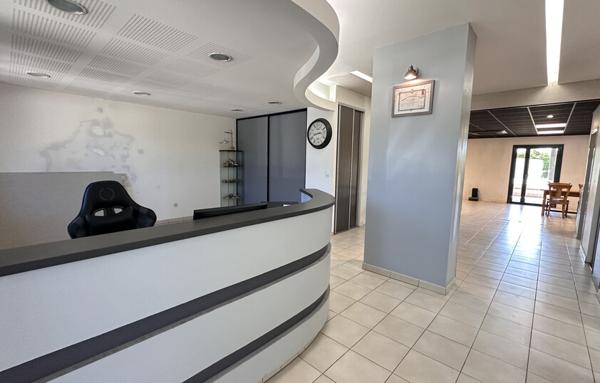 Local Professionnel de 132 m²