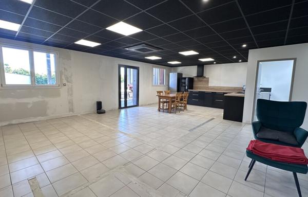 Local Professionnel de 132 m²