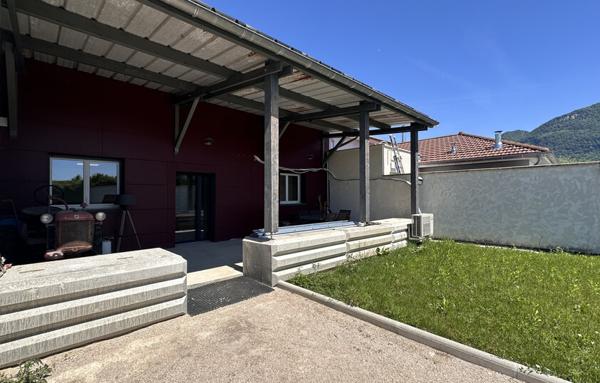 Local Professionnel de 132 m²