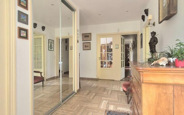 Maison à vendre    8 pièces • 182,20 m2 Yerres