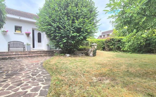 Maison à vendre    8 pièces • 182,20 m2 Yerres