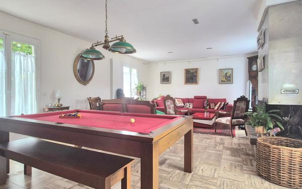 Maison à vendre    8 pièces • 182,20 m2 Yerres