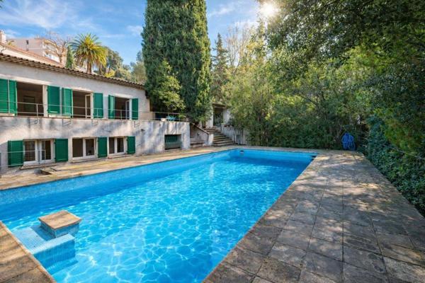 Villa Le Cannet 9 pièce(s) 446 m2 piscine