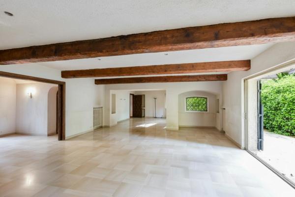 Villa Le Cannet 9 pièce(s) 446 m2 piscine