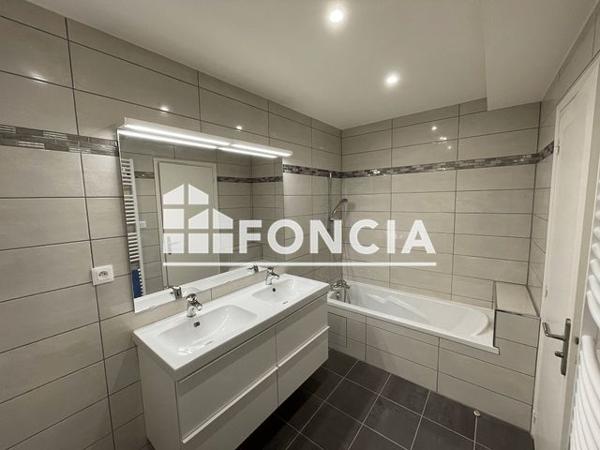 Location Appartement 4 pièces 101.35 m² - Toulouse 31000