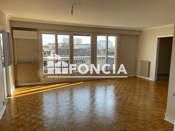Location Appartement 4 pièces 101.35 m² - Toulouse 31000
