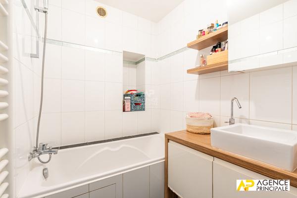 Appartement 3 pièce(s) - 66 m² 315 000 € **  - Référence  13513