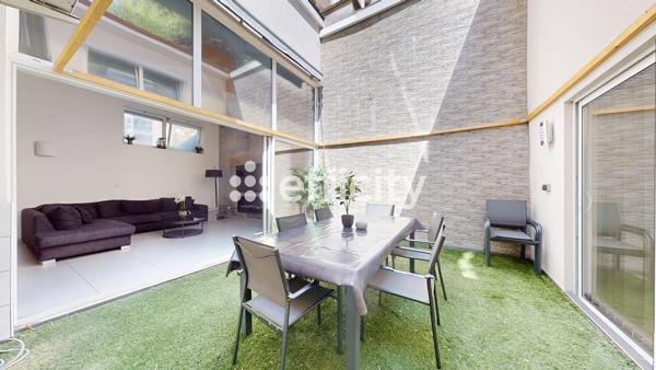 Maison 5 pièces - 160 m²