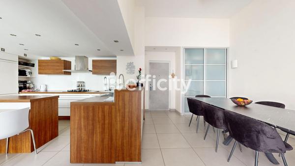 Maison 5 pièces - 160 m²