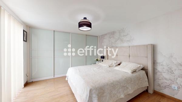 Maison 5 pièces - 160 m²