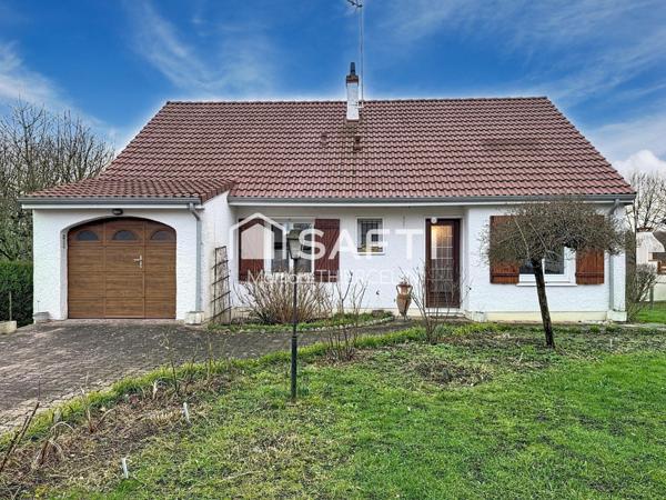 Maison de plain-pied avec 3 chambres et garage attenant