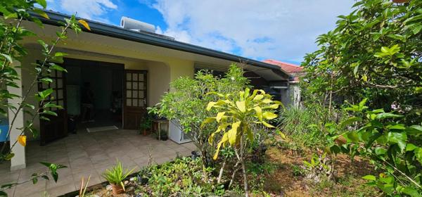 CHARMANTE MAISON T5 avec PISCINE à SAINT-LAURENT