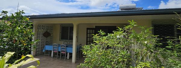 CHARMANTE MAISON T5 avec PISCINE à SAINT-LAURENT