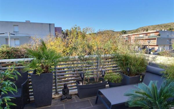 Appartement à vendre    3 pièces • 56,36 m2 Marseille 14