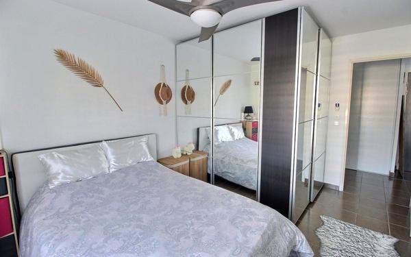 Appartement à vendre    3 pièces • 56,36 m2 Marseille 14
