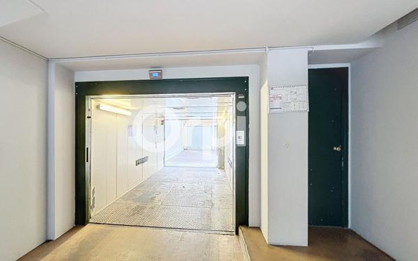 Stationnement à vendre    Paris 15