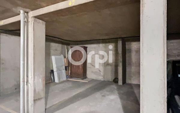 Stationnement à vendre    Paris 15